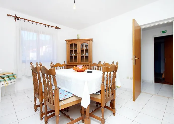 Brna 147a * Smokvica (Korcula)